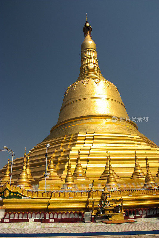 Shwemawdaw 宝塔，新，缅甸